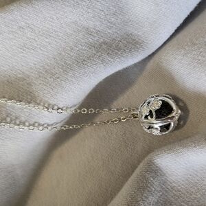Elegant Silver Pendant Necklace